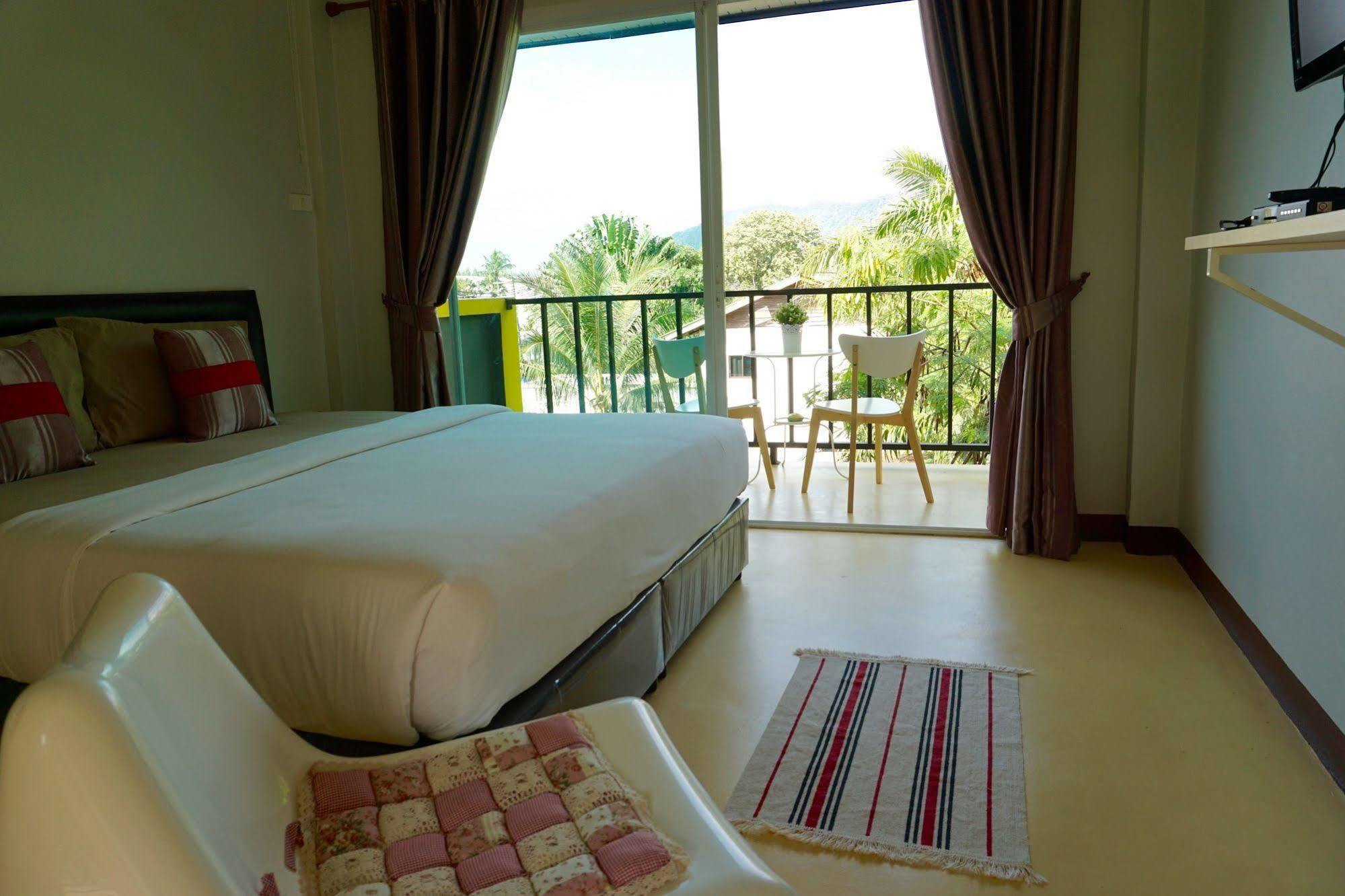 Lom La Lanta Hotel Ko Lanta Екстериор снимка